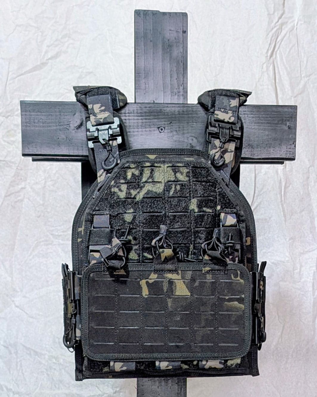 Elite in Night Stalker Camo